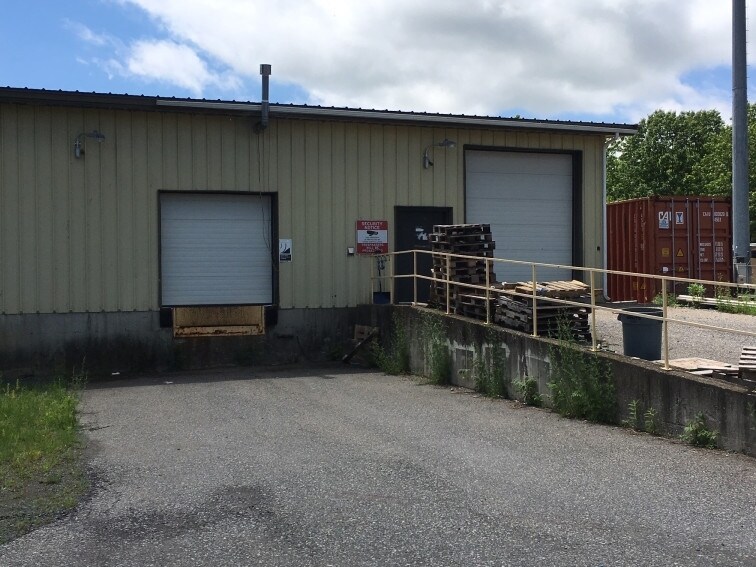 More Photos Of 860 Hudson River Rd, Mechanicville Manufacturing For Lease