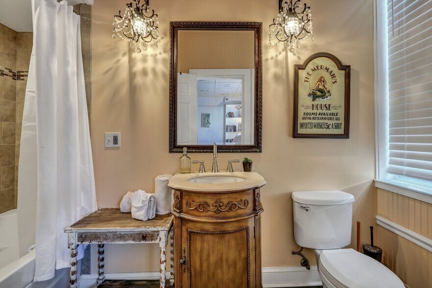 More Photos Of 24 Van Horne Ave, Tybee Island Hospitality For Sale
