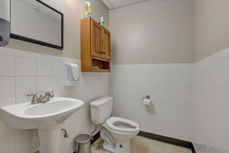 More Photos Of 3375 Dayton-Xenia Rd, Dayton General Retail For Sale