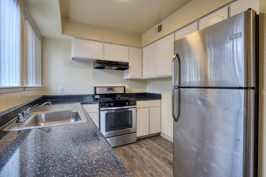 More Photos Of 4730 El Camino Ave, Carmichael Apartments For Sale