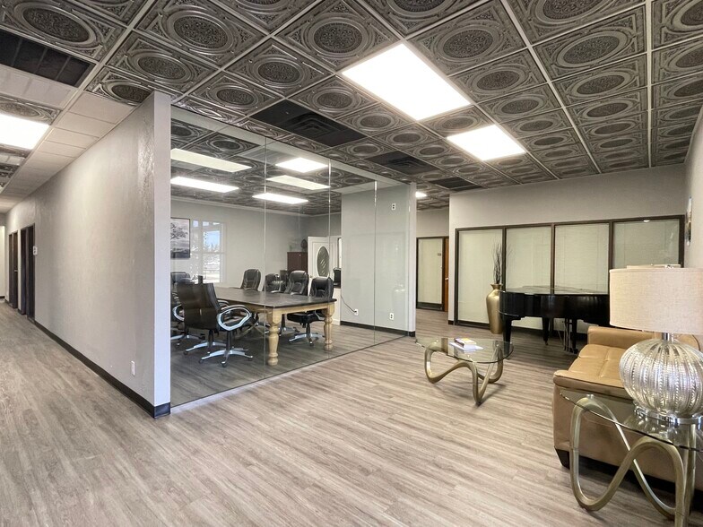 More Photos Of 5200 Paige Rd, The Colony Medical For Sale