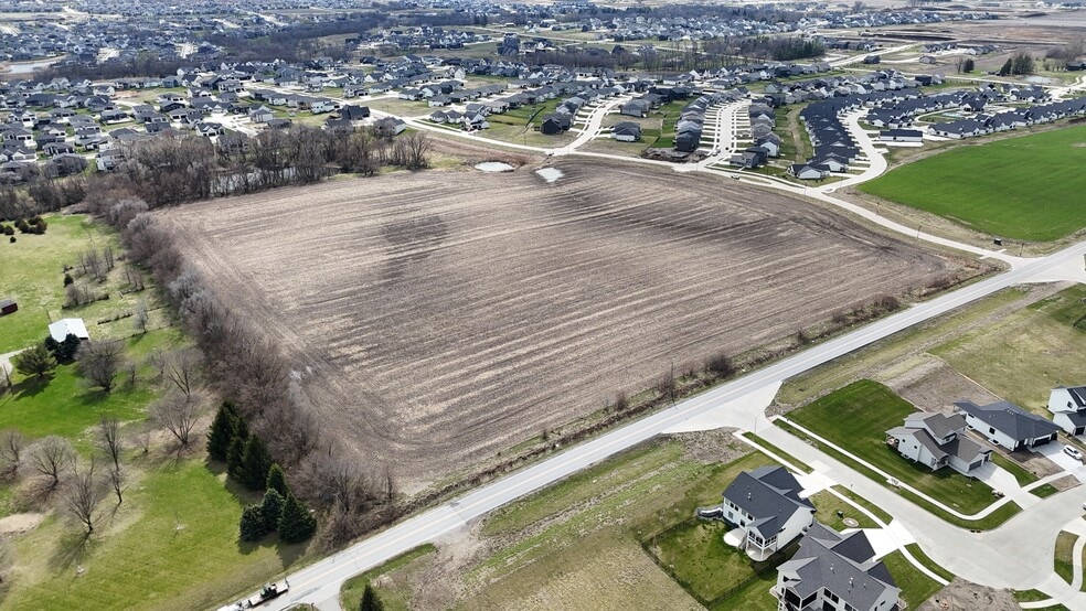 Primary Photo Of SE Corner of Meredith and Westgate Pkwy. dr, Clive Land For Sale