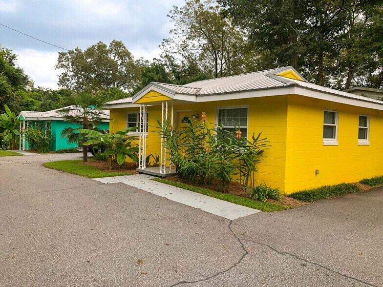 More Photos Of 559 Pulaski St, Athens Specialty For Sale