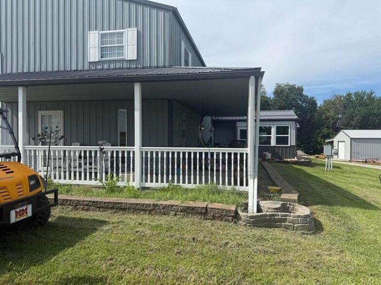 More Photos Of 20863 Highway 20, Marshall Specialty For Sale