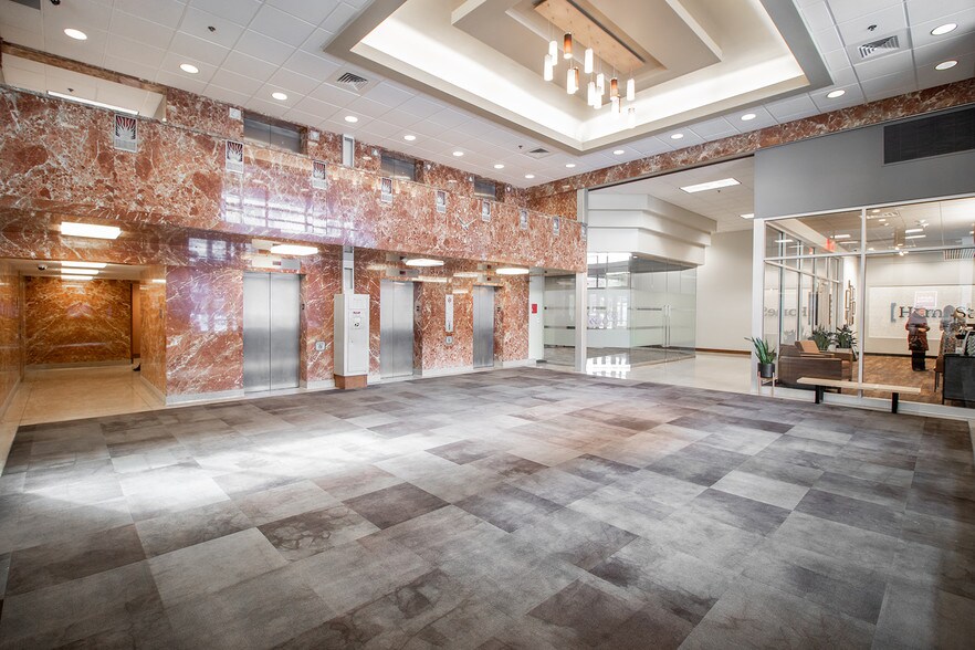 More Photos Of 818 W Riverside Ave, Spokane Office For Lease