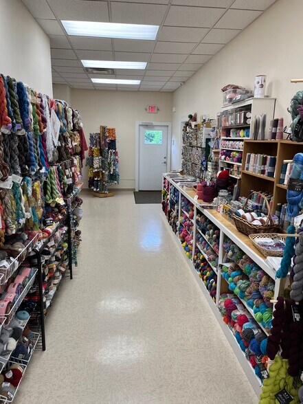 More Photos Of 2728 Augustine Herman Hwy, Chesapeake City Freestanding For Sale