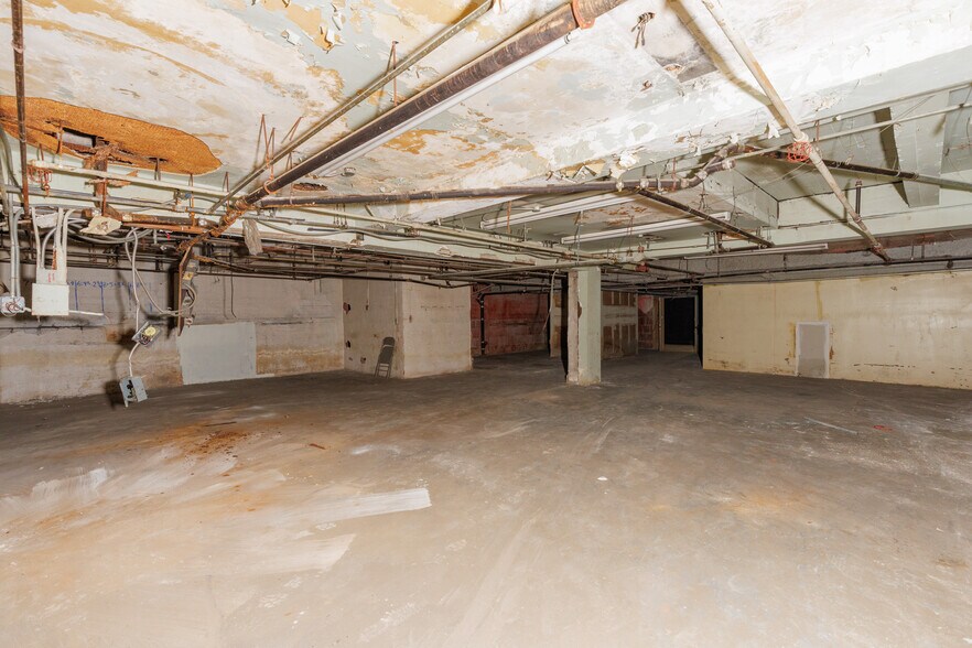 More Photos Of 417 S Hill St, Los Angeles Office For Sale