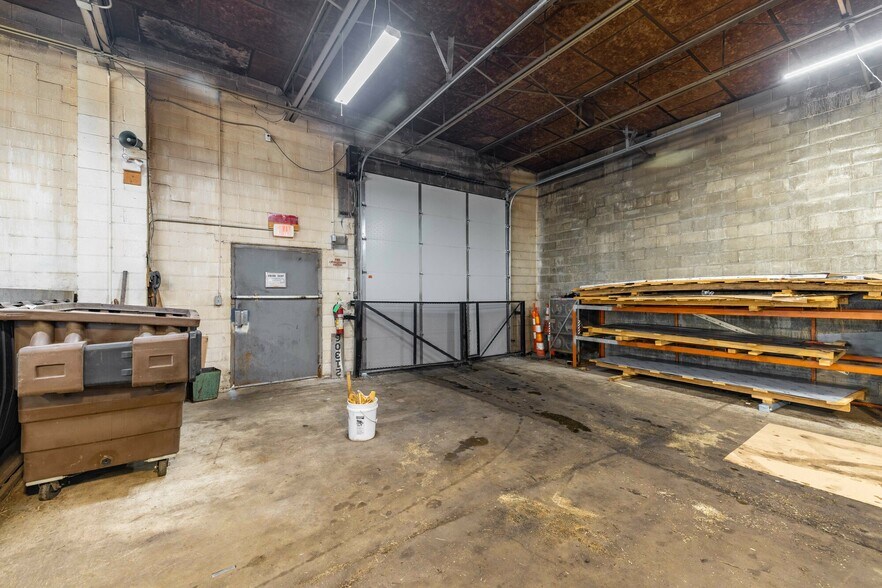 More Photos Of 21306 John R Rd, Hazel Park Warehouse For Sale