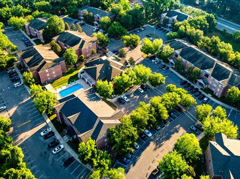 Primary Photo Of 3000 S Adams St, Tallahassee Apartments For Sale