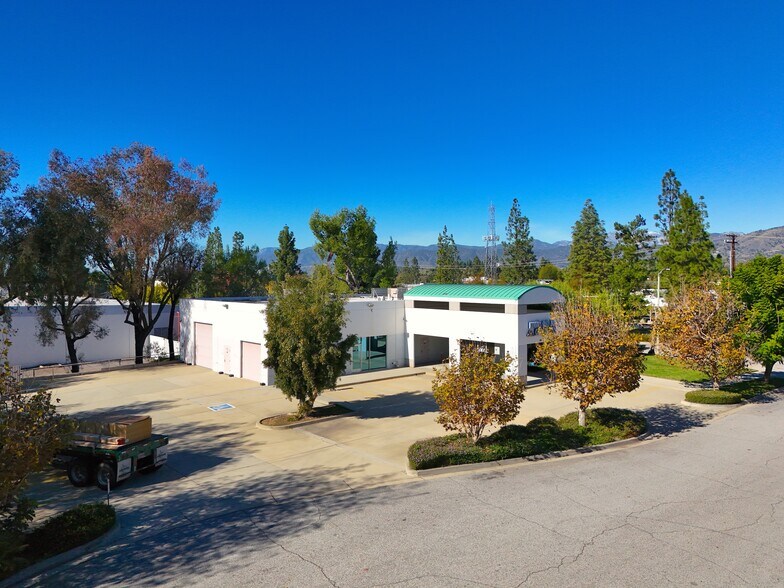 More Photos Of 400 E Arrow Hwy, San Dimas Office For Sale