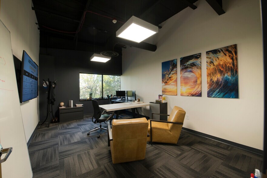 More Photos Of 6141 Avery Rd, Dublin Warehouse For Sale
