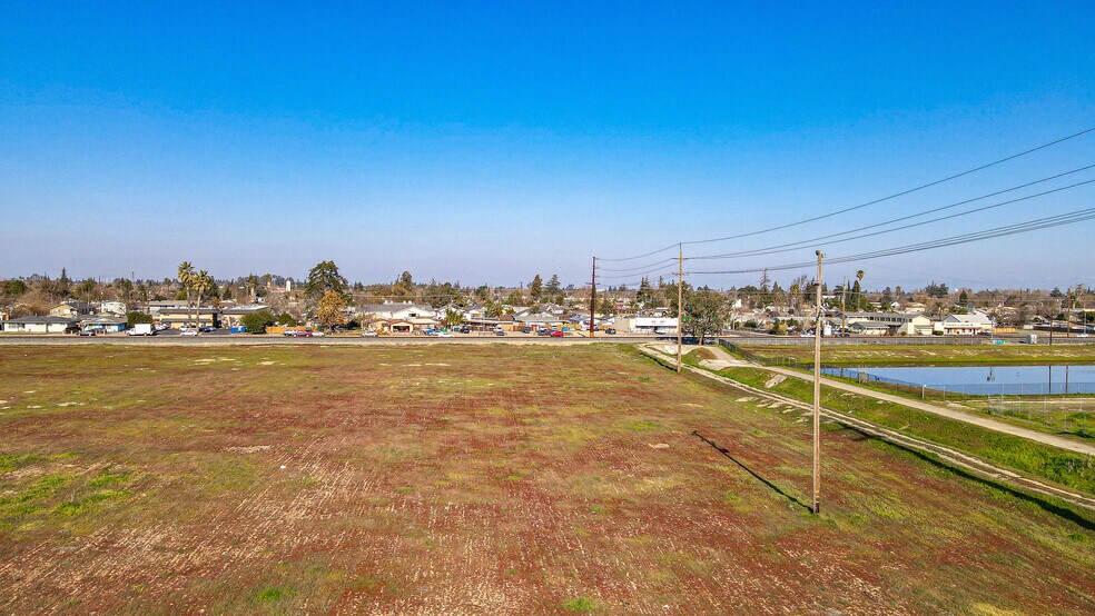 More Photos Of 1901 Sycamore Ave, Atwater Land For Lease