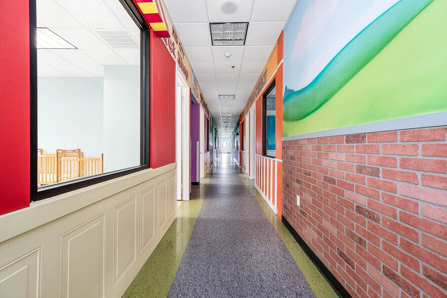 More Photos Of 12152 Shadow Creek Pky, Pearland Daycare Center For Lease