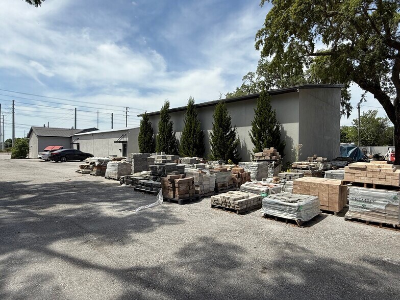 More Photos Of 2736 Land O Lakes Blvd, Land O' Lakes Storefront Retail Residential For Sale