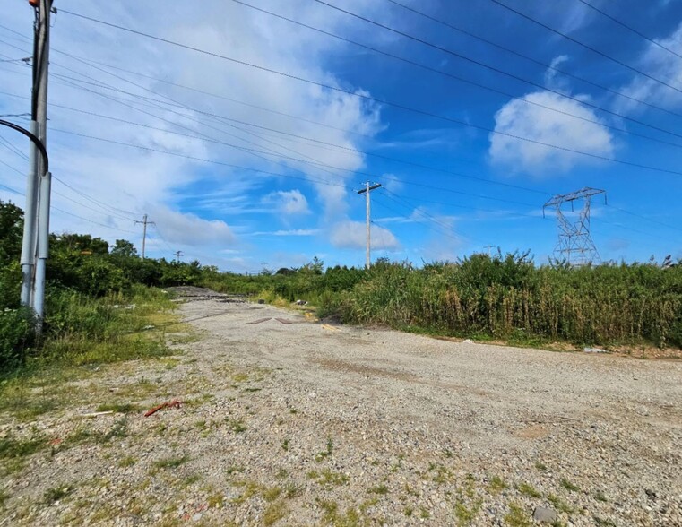 Primary Photo Of 0 Davis Dr, Plymouth Meeting Land For Sale