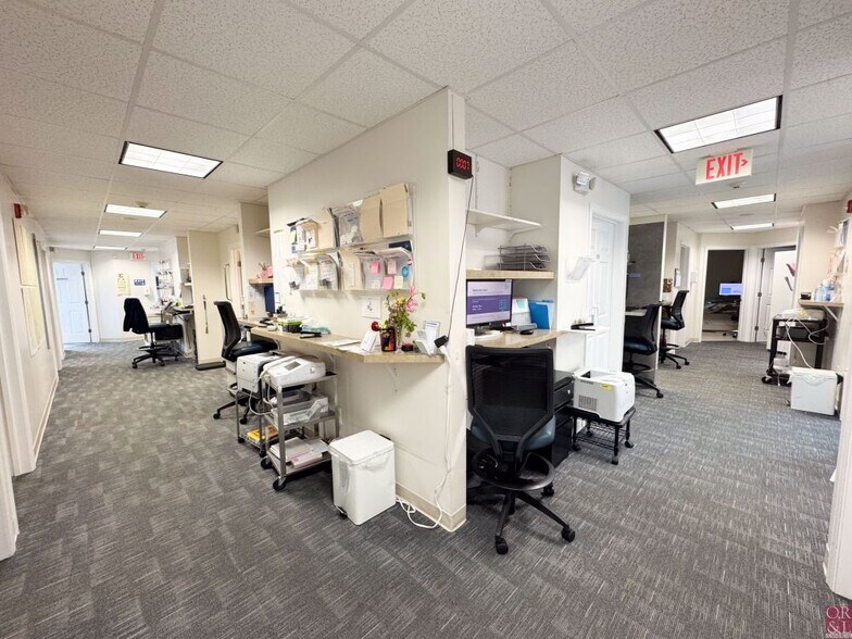 More Photos Of 5 Durham Rd, Guilford Medical For Sale