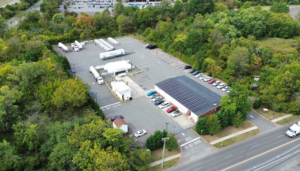 More Photos Of 4700 S Clinton Ave, South Plainfield Land For Lease