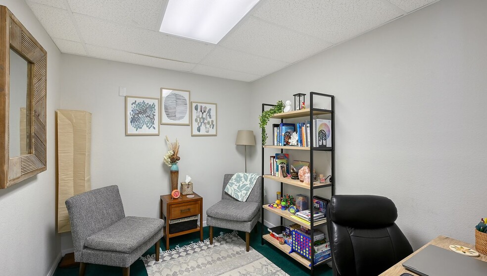 More Photos Of 1505 Tamiami Trl S, Venice Medical For Sale