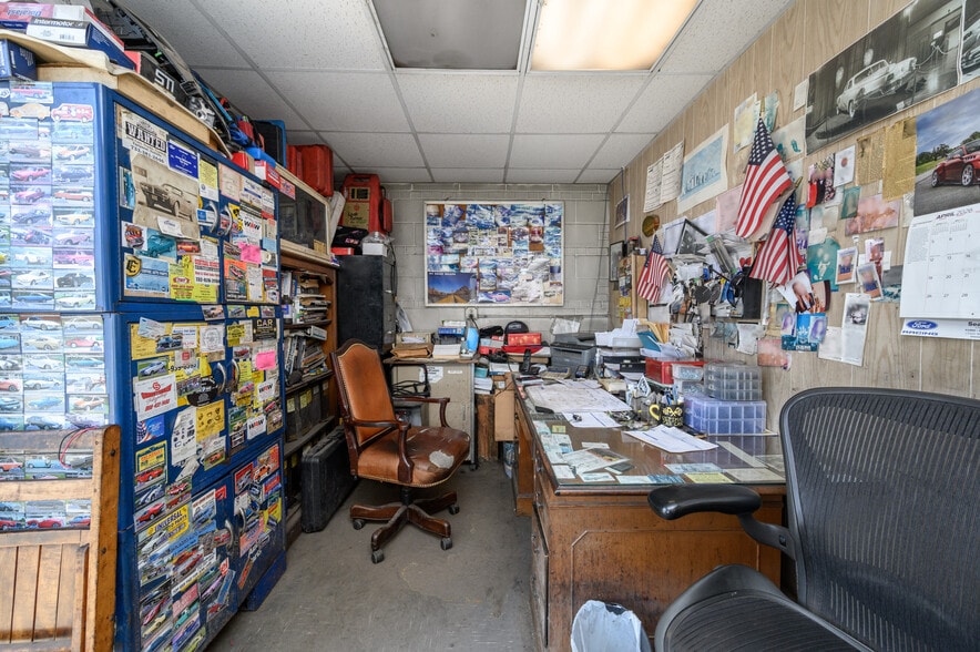 More Photos Of 1423 Corlies Ave, Neptune Auto Repair For Sale