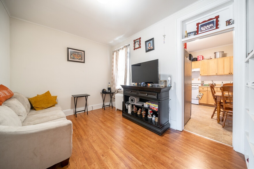 More Photos Of 48 8th Ave, Passaic Apartments For Sale