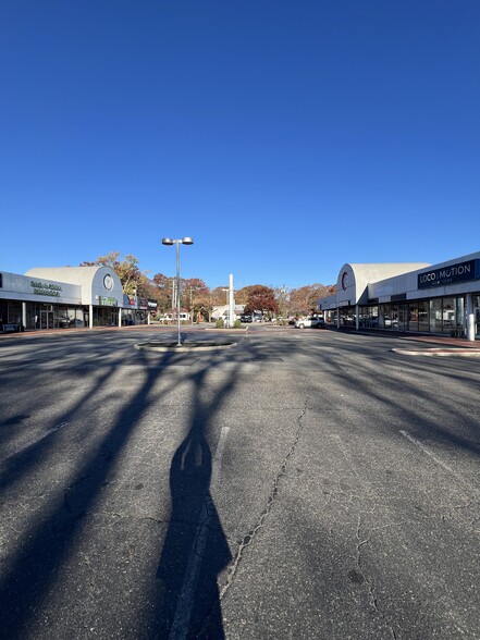 Primary Photo Of 1730-1740 E Jericho Tpke, Huntington Unknown For Lease