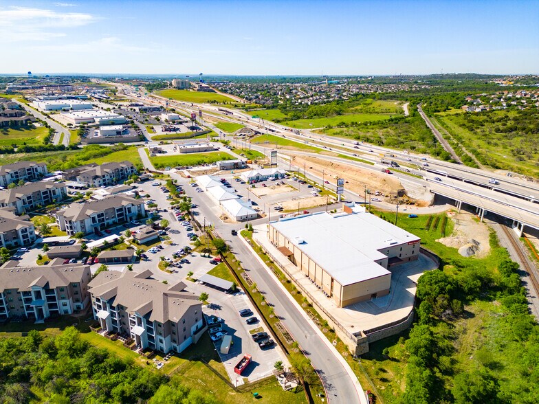 More Photos Of 7323 N Loop 1604 E, San Antonio Unknown For Lease