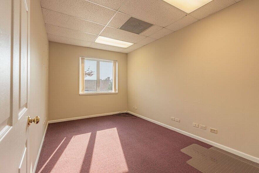 More Photos Of 1219 Ogden Ave, Downers Grove Office For Sale