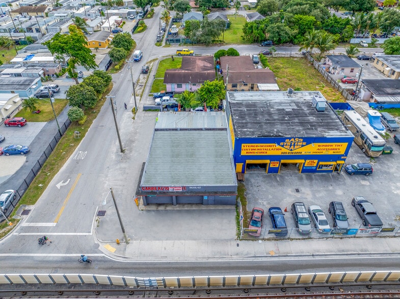 More Photos Of 3000 NW 79th St, Miami Auto Repair For Sale