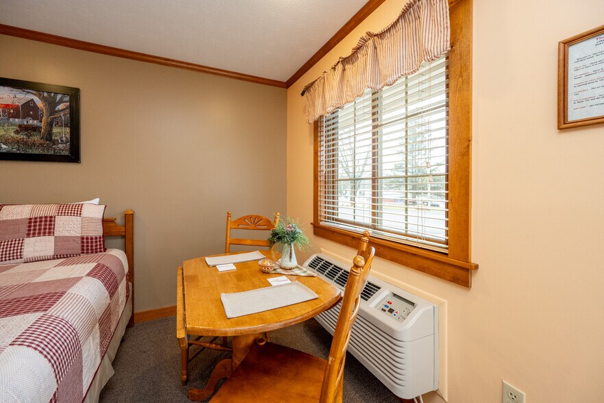 More Photos Of 17848 Garrett Hwy, Oakland Apartments For Sale