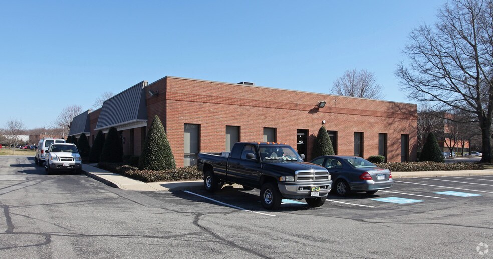 More Photos Of 2126 Espey Ct, Crofton Office For Lease