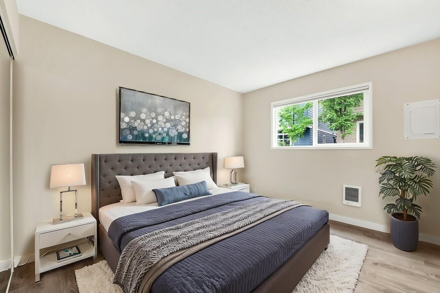 More Photos Of 4147-4153 SE 37th Ave, Portland Apartments For Sale