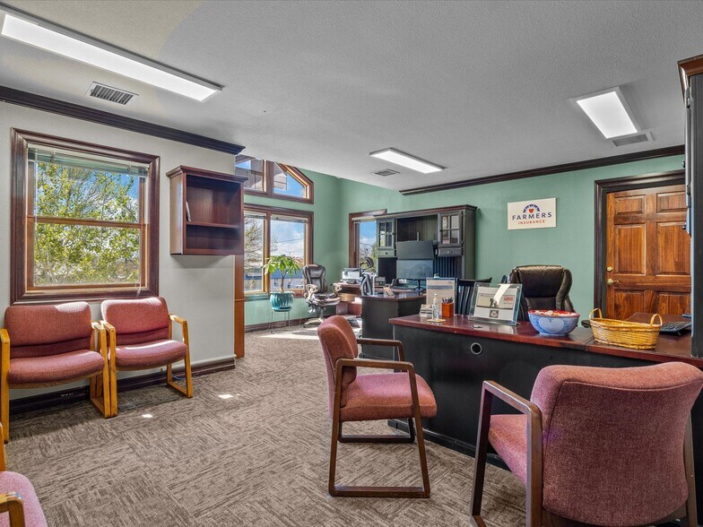 More Photos Of 800 Belford Ave, Grand Junction Office For Sale