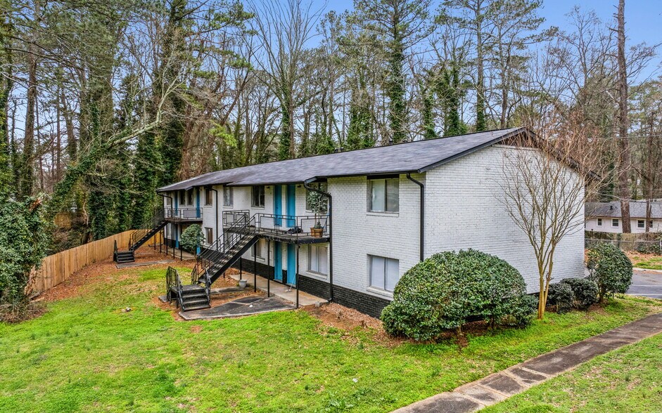 More Photos Of 3937 Glenwood Rd, Decatur Apartments For Sale