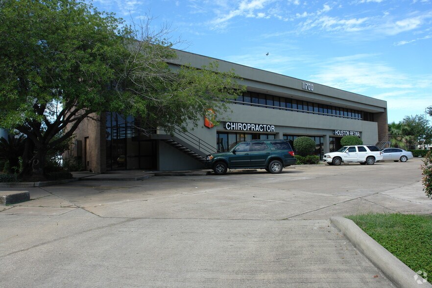 More Photos Of 11700 Us-59, Houston Medical For Lease