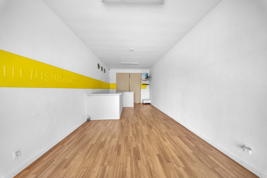 More Photos Of 18480-18484 W Dixie Hwy, North Miami Beach Unknown For Lease