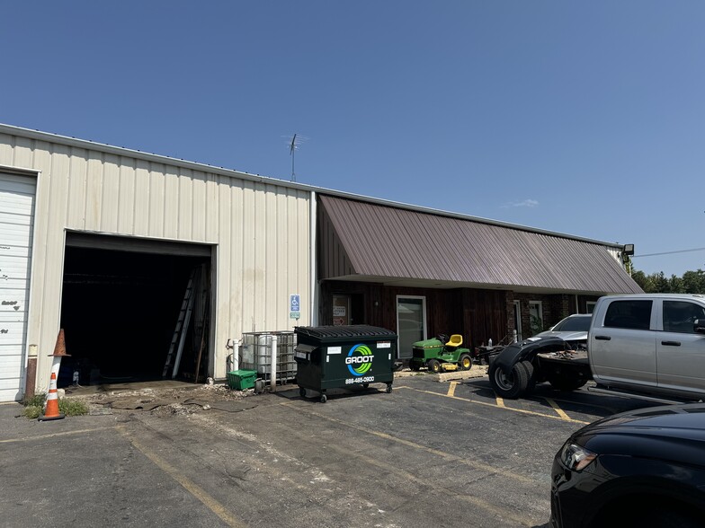 Primary Photo Of 2433 Von Esch Rd, Joliet Warehouse For Lease