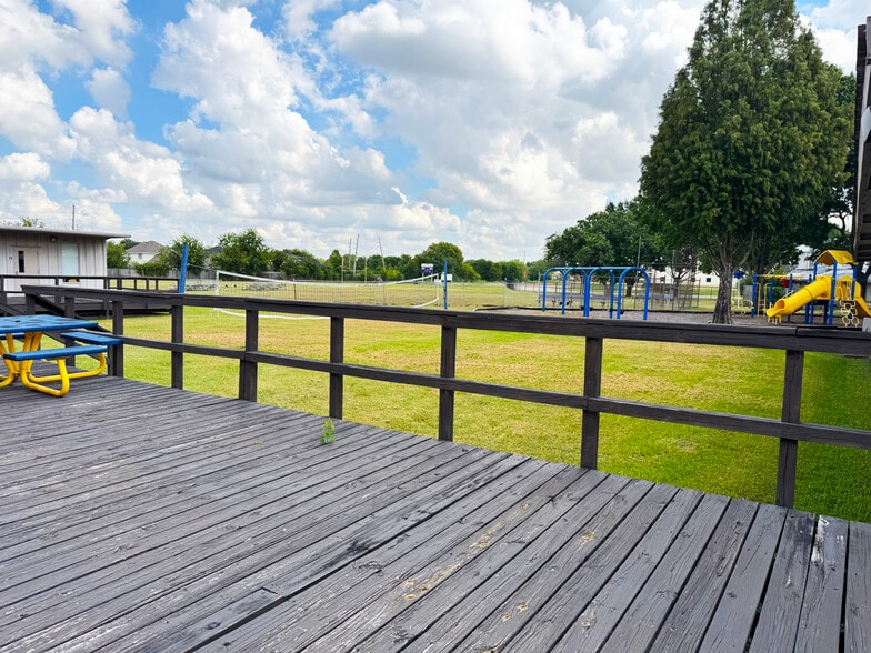 More Photos Of 7400 Eldridge Pky, Houston Schools For Sale