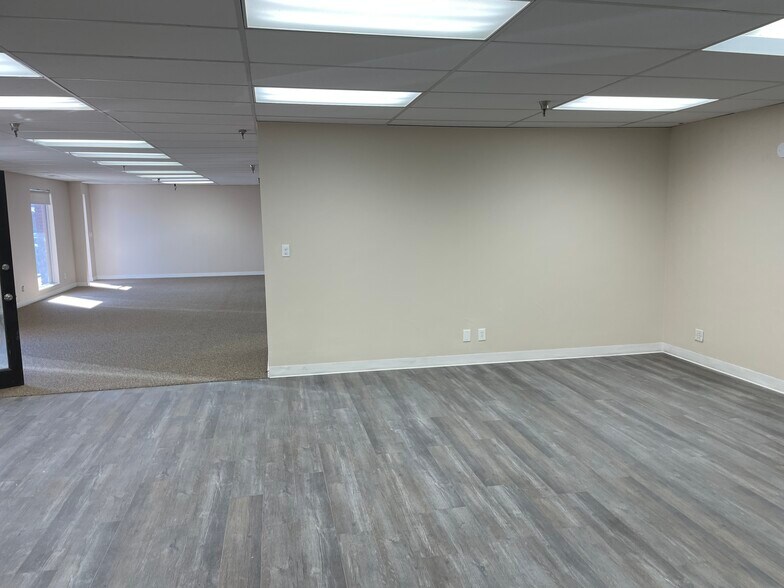 More Photos Of 1063-1065 E 3300 S, Salt Lake City Light Distribution For Lease