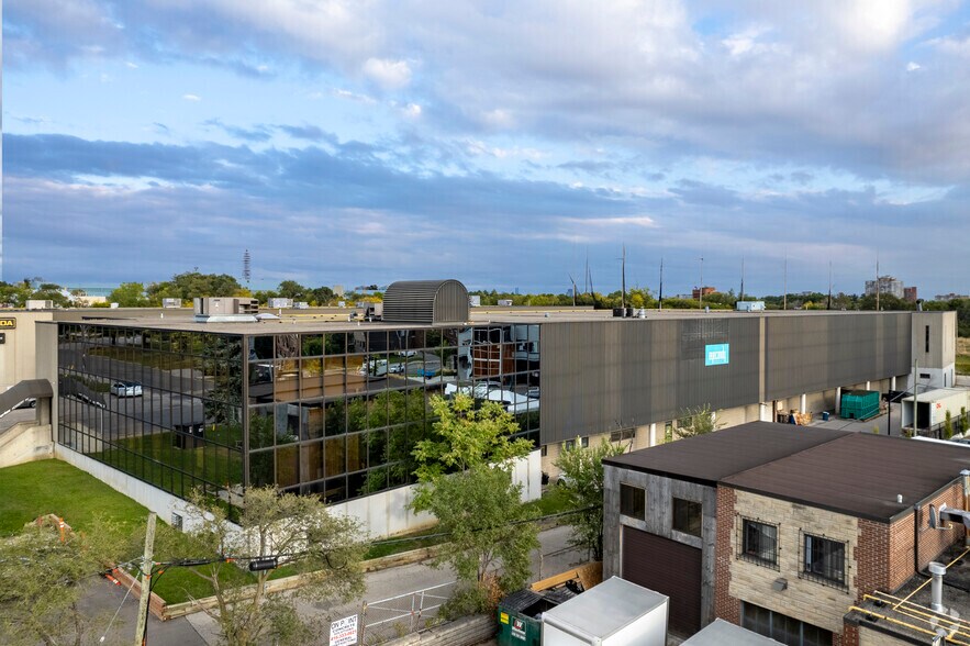 More Photos Of 9 Densley Ave, Toronto Manufacturing For Lease
