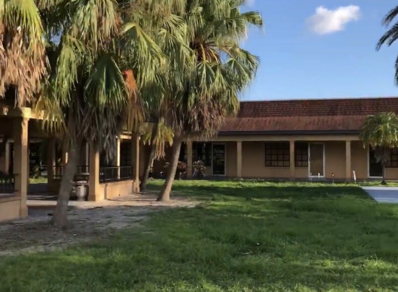 More Photos Of 7050 Winkler Rd, Fort Myers Land For Lease