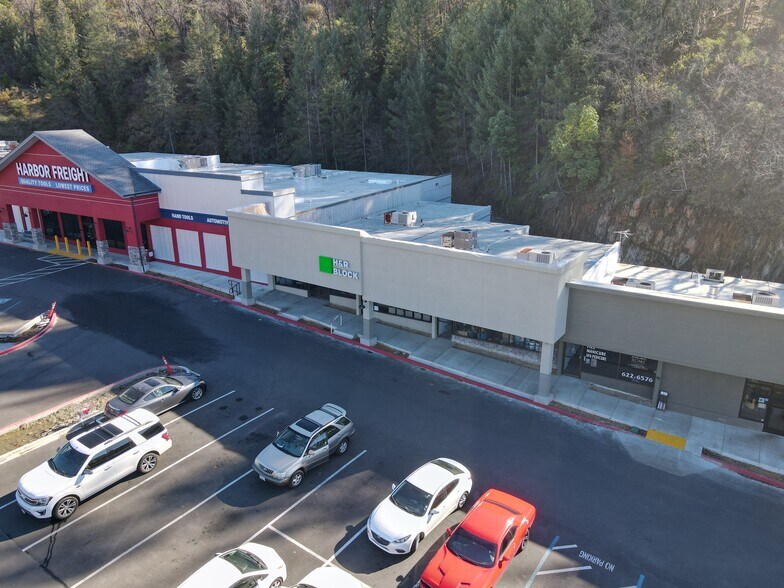 More Photos Of 1426-1480 Broadway, Placerville Freestanding For Lease