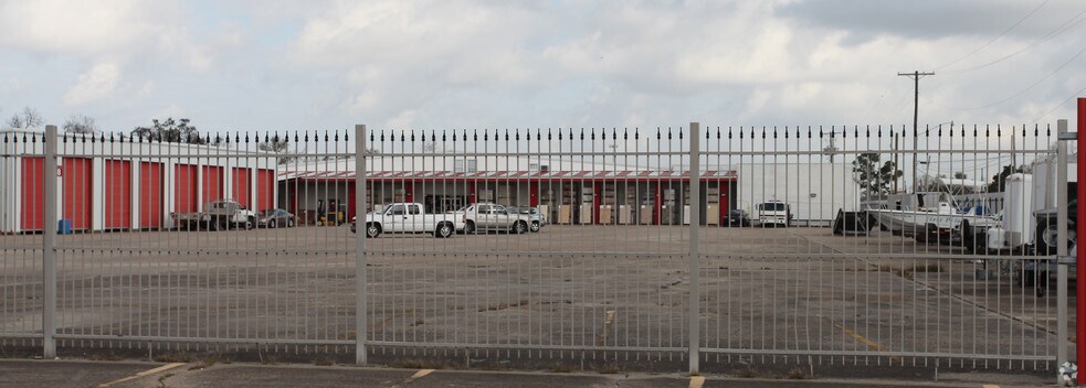 More Photos Of 7300 Westbank Expy, Marrero Distribution For Sale