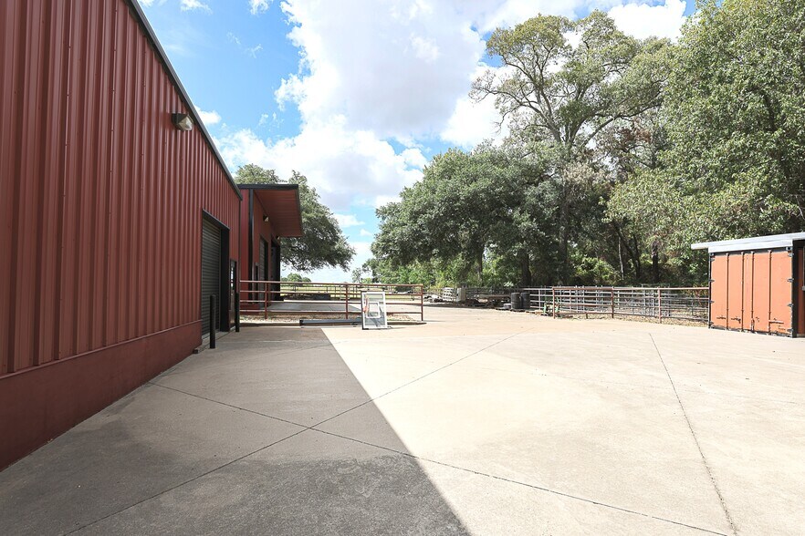 More Photos Of 20329 Roberts Cemetery Rd, Hockley Land For Lease