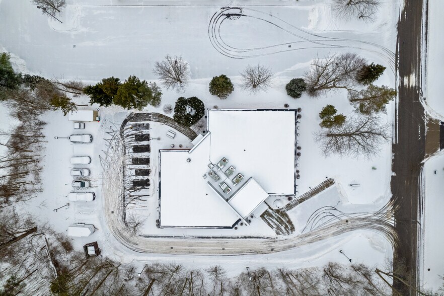 More Photos Of 60 Bryant Woods S, Amherst Medical For Sale