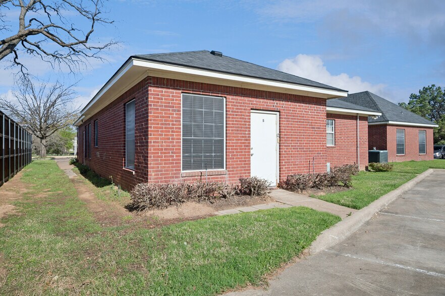 More Photos Of 6407 Colleyville Blvd, Colleyville Medical For Lease