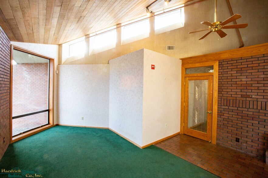 More Photos Of 2650 Edith Ave, Redding Medical For Sale