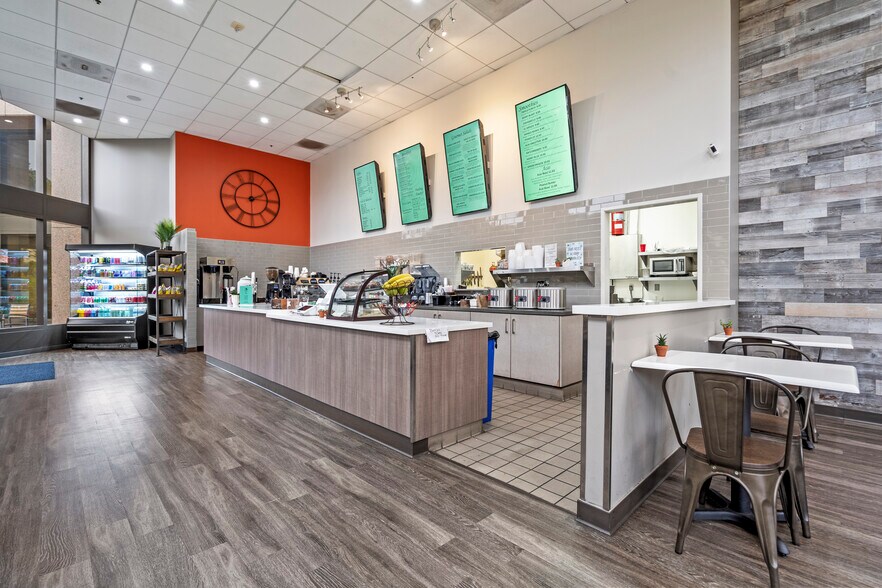 More Photos Of 2600 Michelson Dr, Irvine Office For Lease