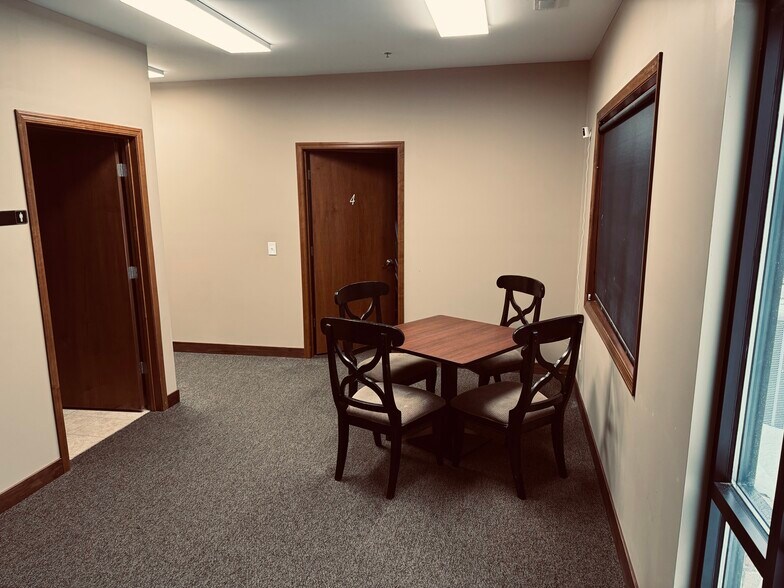 More Photos Of 744 Southcross Dr W, Burnsville General Retail For Sale