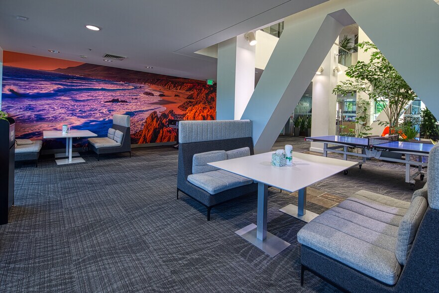 More Photos Of 111 McInnis Pky, San Rafael Office For Sale