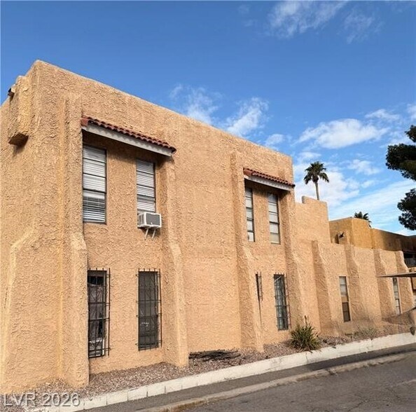 Primary Photo Of 4650 Koval Ln, Las Vegas Apartments For Sale